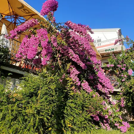 Rab Island Del Sole 아파트 *